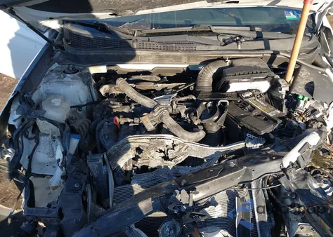 2013 Hyundai Sonata Limited из США, поврежденный, VIN 5NPEC4AC7DH706551